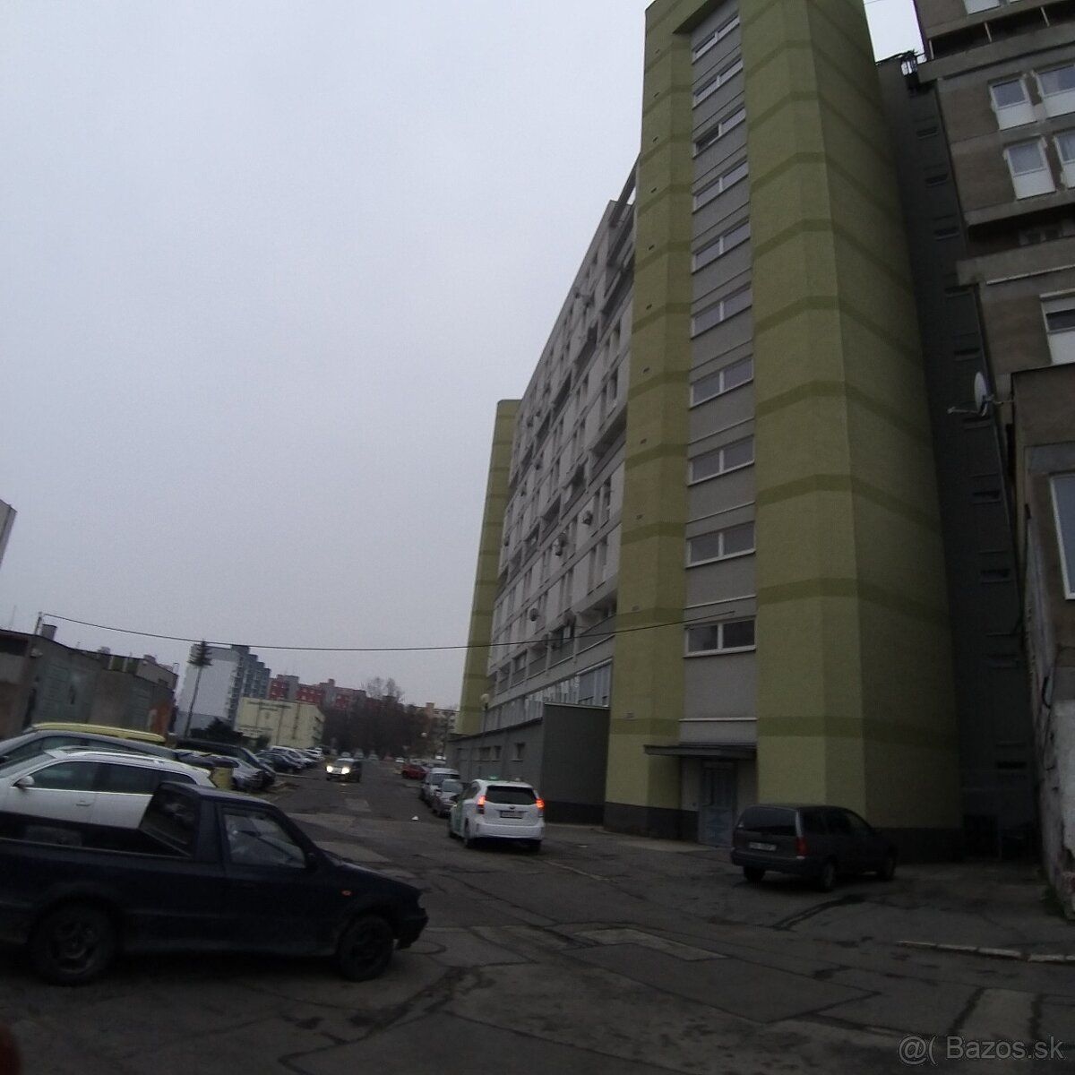 Hľadám pre konkrétnych klientov na kúpu 2G na Stavbárskej ul