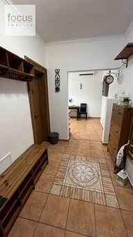 ​Ponúkame na prenájom výnimočný, veľkometrážny 2-izbový byt 