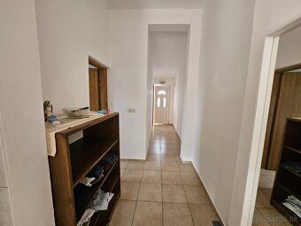 DADOT ponúka na predaj apartmánový dom 130 metrov od mora na