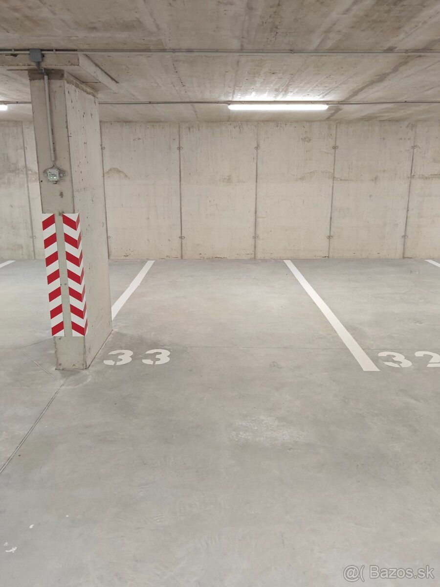 Ponúkam na prenájom parkovacie miesto v podzemnej garáži v c