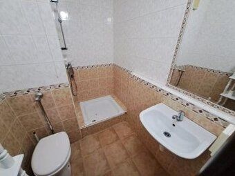 Ponúkame na prenájom zrekonštruovaný zariadený 1 izbový tehl