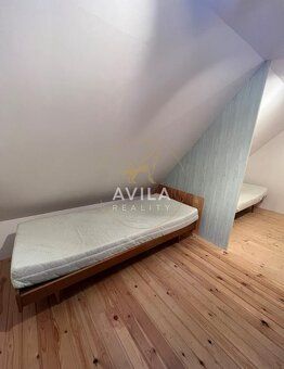 Sme AVILA. Už roky spájame ľudí s ich novým domovom.
Hľadáte