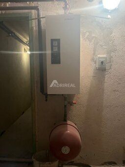 ADRIREAL v exkluzívnom zastúpení ponúka na predaj rodinný do