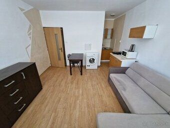 💥 NA PRENÁJOM 💥
🏠 Útulná garzónka (19 m²) 📍 ul. Českoslovens