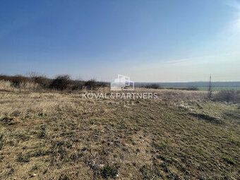 F006-14-DOCEa
Na predaj stavebný pozemok v obci Cabaj-Čápor,