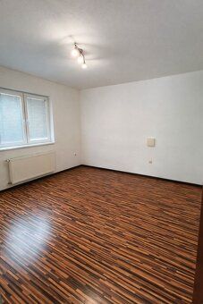 4 izbový rodinný dom s veľkým pozemkom – Galanta
Pozemok 109