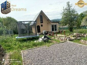 Real Dreams Vám so súhlasom majiteľa ponúka chatku, ktorá Vá