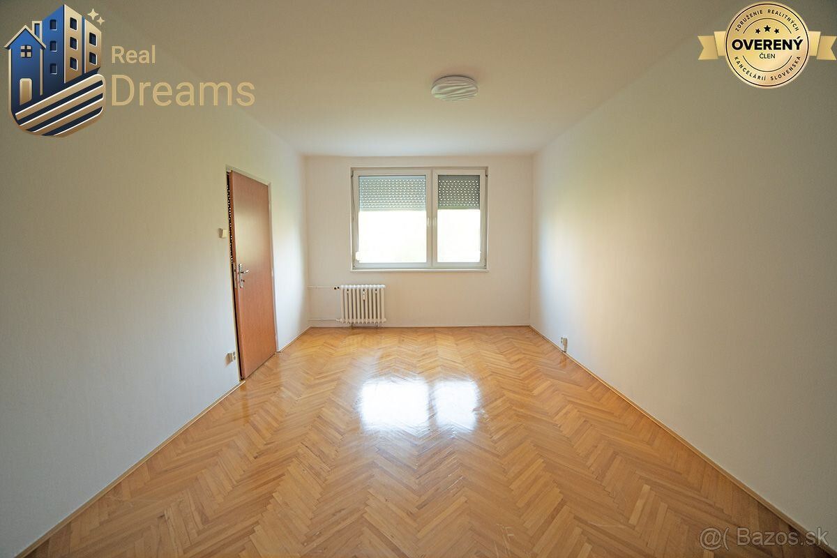Ponúkame na predaj priestranný 2-izbový byt o výmere 66,6 m²