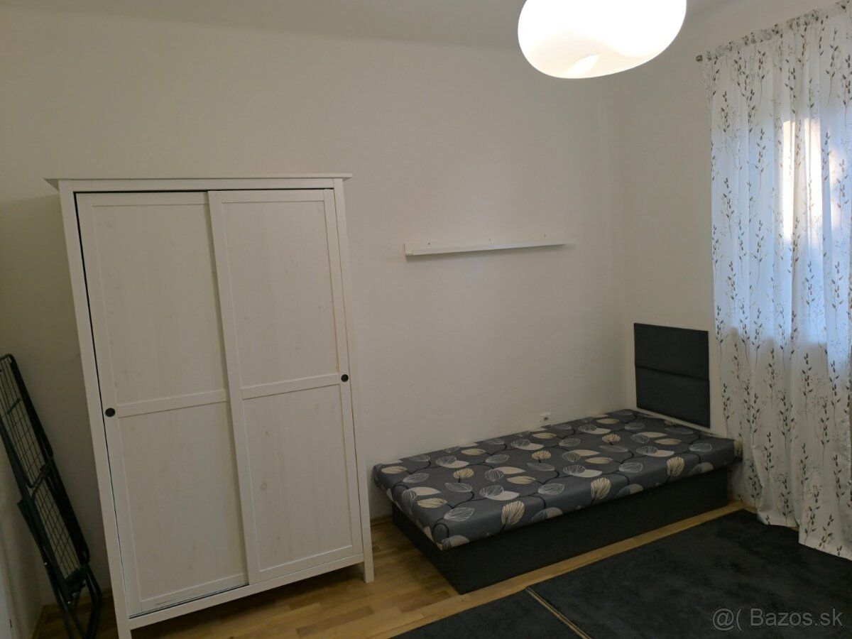 Prenajmem jednu izbu v rodinnom dome Lokalita Košice sever P