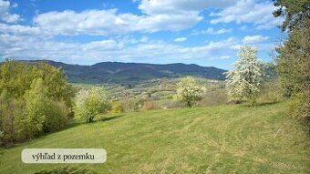 Ponúkame na predaj slnečný pozemok s výmerou 2480 m2 v obci 