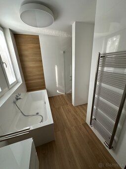 Predám nadštandardný kompletne prerobený 5 izbový 118m2 byt 