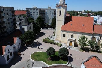 Ponúkame Vám ponúka na dlhodobý prenájom 2 izbový veľkometrá
