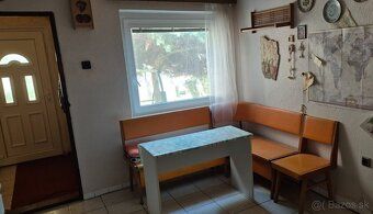 Predávame zachovalý slnečný rodinný dom v príjemnej lokalite