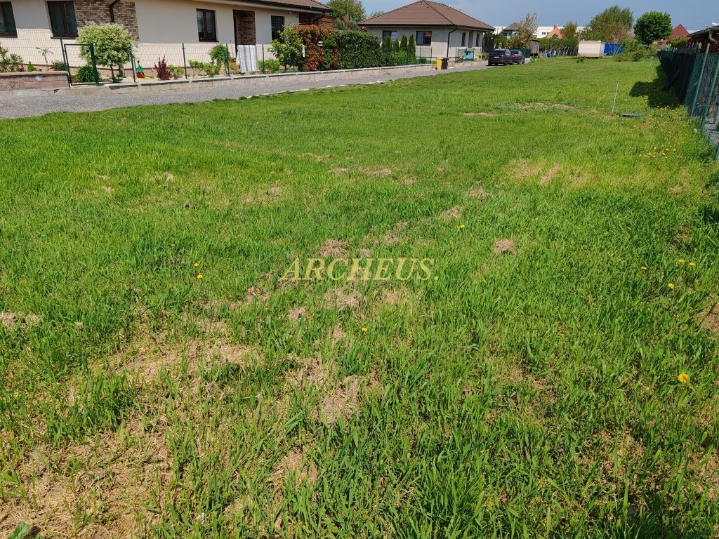 ARCHEUS reality Nitra Ponúkame na predaj stavebný pozemok s 
