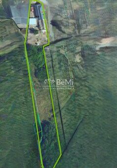 Ponúkame na predaj veľký pozemok 2 291 m² v obci Hokovce – d