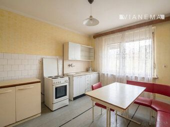 IBA U NÁS!
Lokalita: Miloslavov Výmera pozemku: 1685m² Zasta