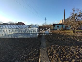 Typ: Chata Obec: Poltár
ID:219-13-VETO Ponúkame Vám v zastúp