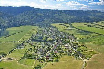 Ponúkam na predaj stavebný pozemok v obci Bartošovce časť Po