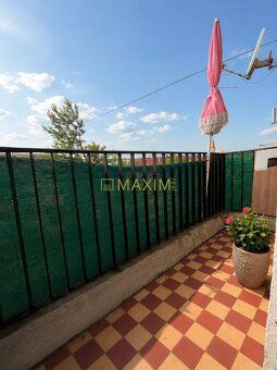 Ponúkame na predaj príjemný 3-izbový byt s výmerou 61 m² a b