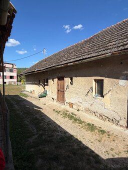 🏡 ÚTLUNÝ RODINNÝ DOM ZA SKVĚLOU CENU – JEN 9 KM OD CENTRA