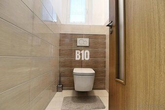 B10 offers you an exclusive 3 room apartment for rent in