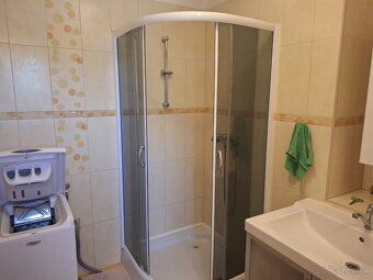 Prenajmem 3 izbovy byt, 63m2, centrum Nove Mesto nad Vahom, 