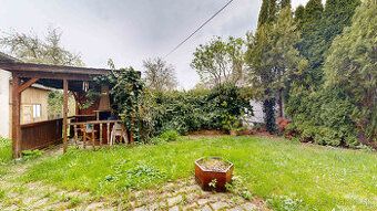 Stylový prostor s duší v obci Trstín – bydlení, podnikání i