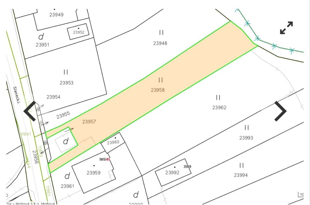 NA Prodej rovinatý stavební pozemek ve vnitřním městě