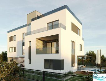 Nabízíme k prodeji 4-pokojový, 3-podlažní penthousový byt