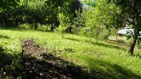 Sprzedam ogród o powierzchni 500 m² z domkiem i tarasem w