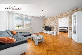 Ponúkam na predaj veľmi pekný rodinný dom po kompletnej reko