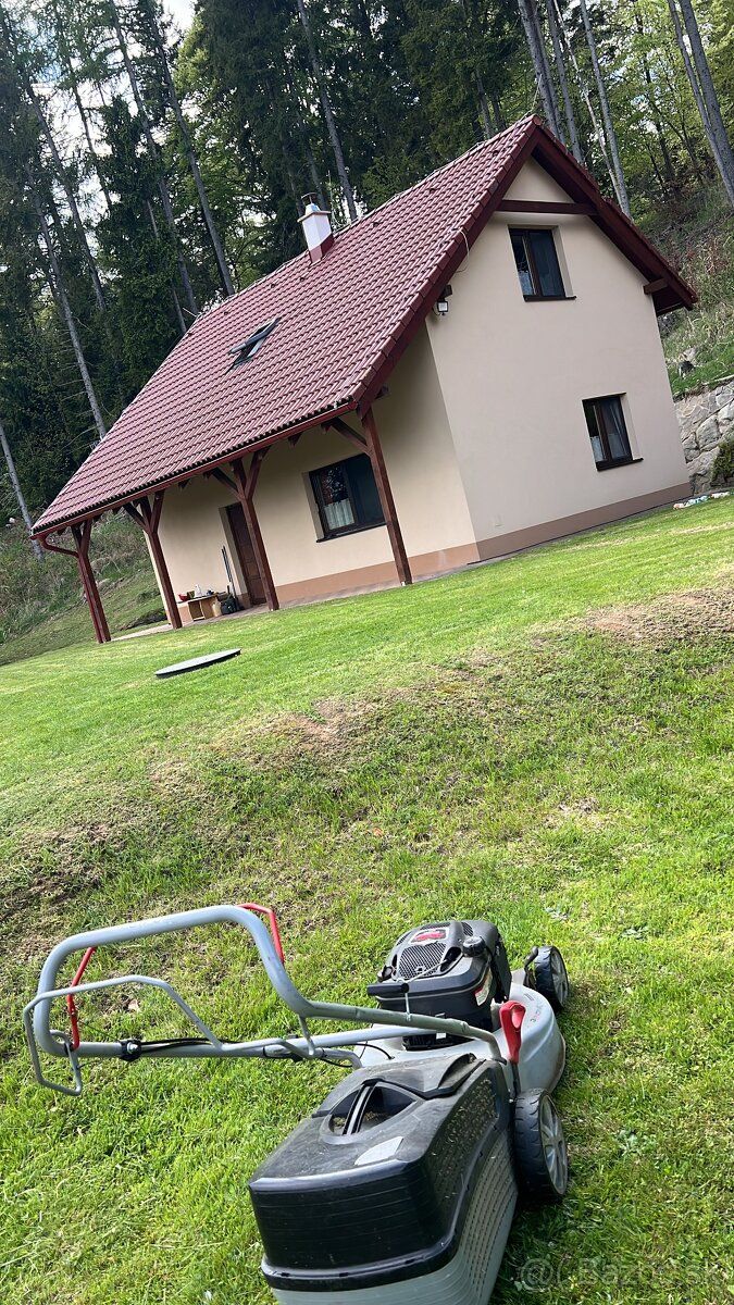 Oferuję na sprzedaż domek letniskowy w dzielnicy Látky