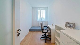 🏡 PROSTORNÝ 3-POKOJOVÝ BYT PO ÚPLNÉ REPREZENTATIVNÍ