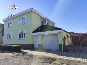 Hledáme DVOUBÉ GENERACE RD k NÁJMU s možností pozdějšího