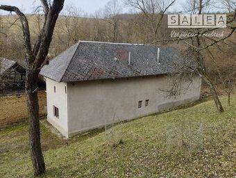 F051 - 14- PAMO Nabízíme k prodeji rozlehlý pozemek v