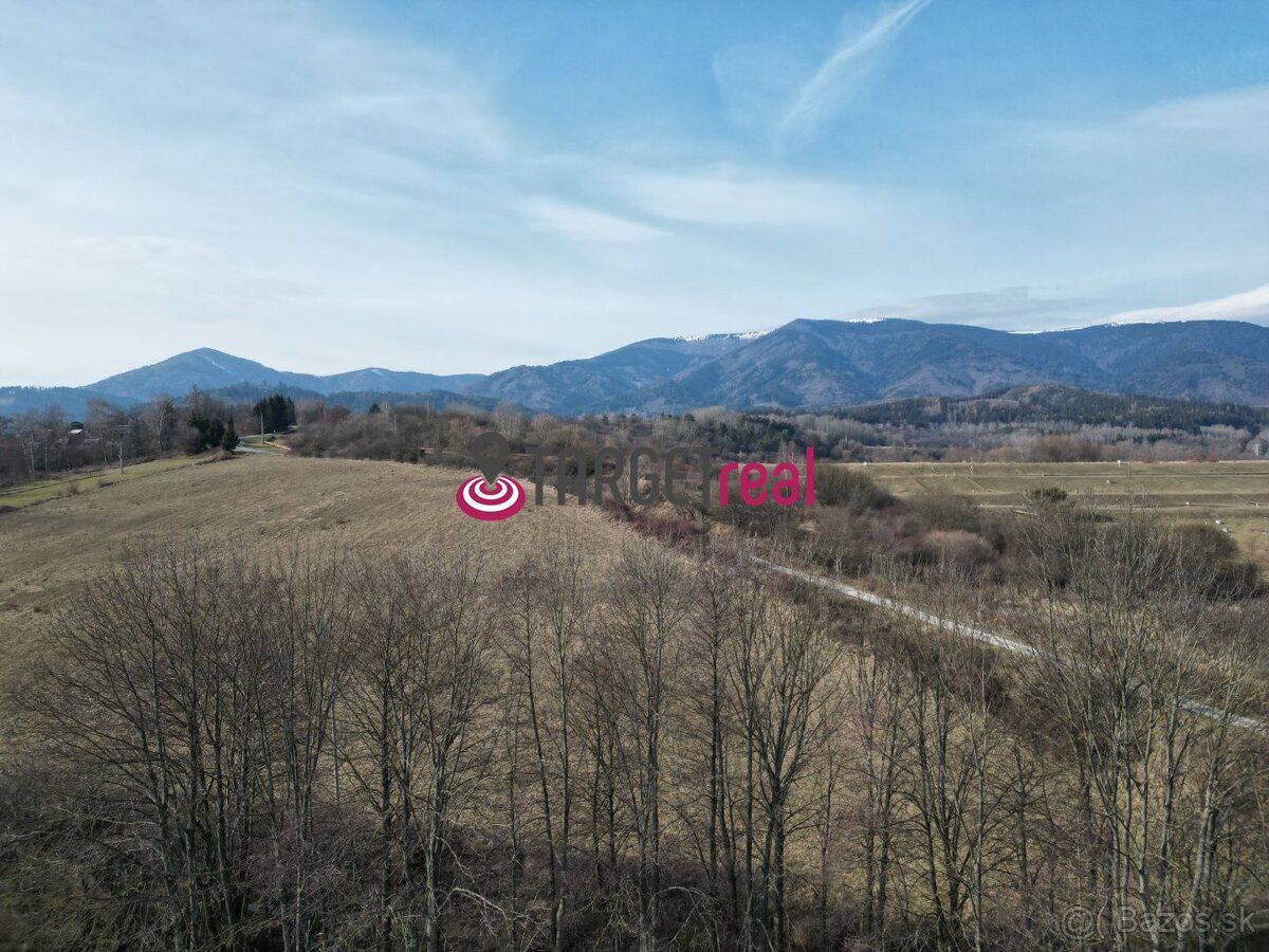 Na prodej nabízíme rovinatou parcelu o ploše 1000 m2 u