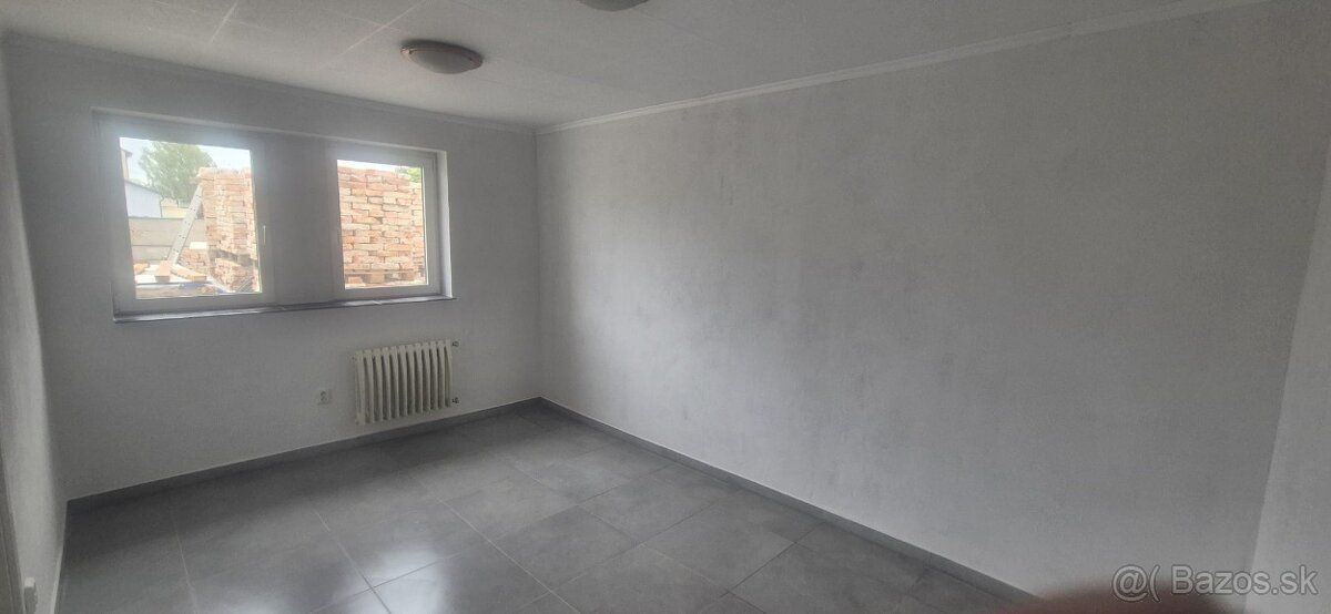 Wynajmiemy przestrzeń o powierzchni 240m2, wysokości 3,40m