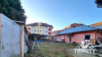 Typ: Nebytový prostorUlice: J. SimoraObec: Nové ZámkyRK