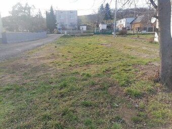 Sprzedam piękną płaską działkę budowlaną w miejscowości