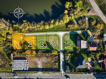 Sprzedam piękną płaską działkę budowlaną w miejscowości