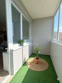 TUreality offers for sale a 1-room apartment measuring 41