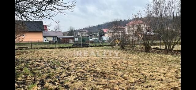 TUreality nabízí k prodeji rovinnou, slunnou parcelu v