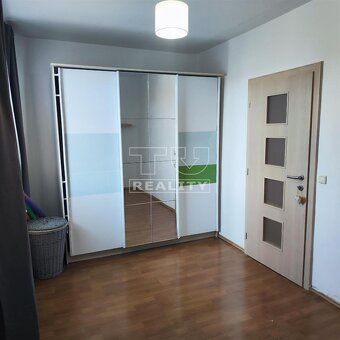 TUreality oferuje na sprzedaż przytulne i jasne 3-pokojowe