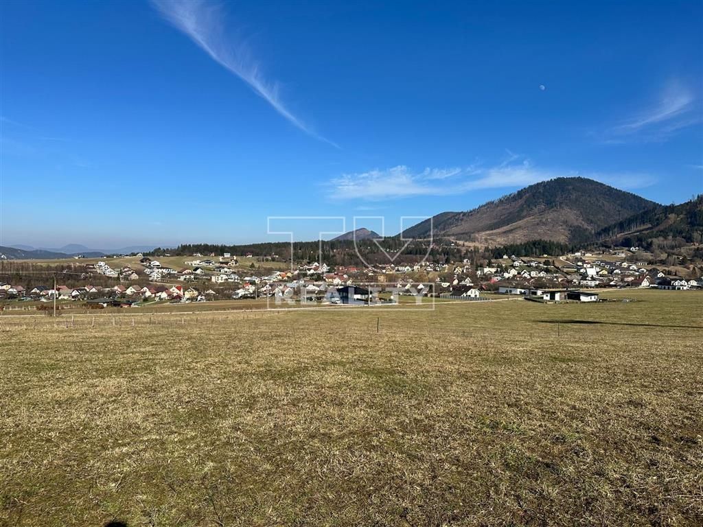 TUreality offers for sale an unique plot in Kunerad which