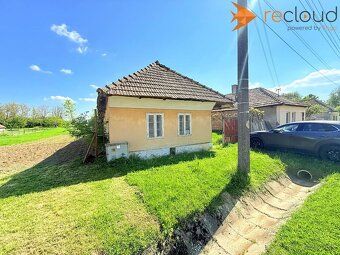 Ponúkam na predaj krásny, rovinatý stavebný pozemok o výmere