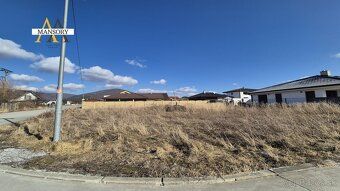 This sounds like an attractive offer! A piece of land in