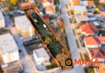 NOVINKA v nabídce MAXA REALITY Pozemek v intravilánu obce