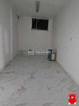 XEMAR (або 0915, 870 350), пропонує в оренду великий