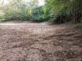 XEMAR ( alebo 0908193188 ) ponúka na predaj pozemok 7452m2 v