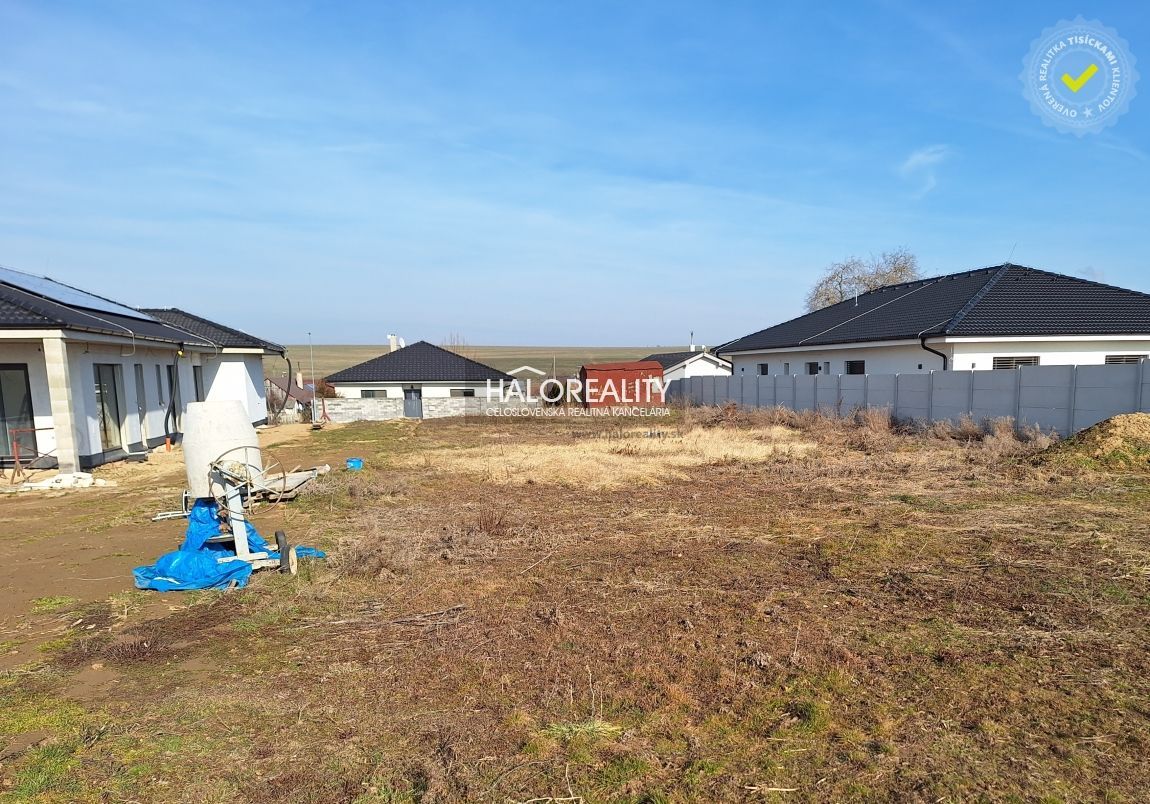 Realitní kancelář HALO reality a Ivana Salczerová, kontakt